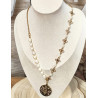 Collar "Santina entre flores"